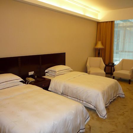 Guangzhou Yifeng Hotel Esterno foto
