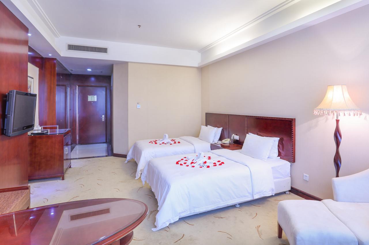 Guangzhou Yifeng Hotel Esterno foto